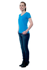 Obraz premium Sideways of young female.
