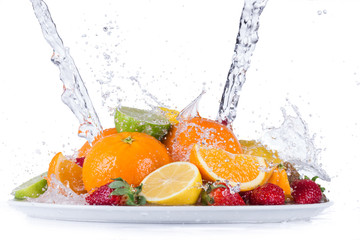 Fototapeta na wymiar Fruits with water splashes