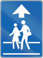 Canadian school crossing ahead warning sign, old version. This sign is used in Ontario