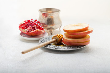Apples, pomegranate and honey for Rosh Hashanah