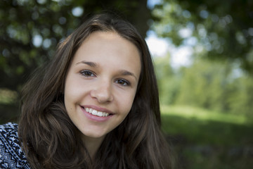 Fototapeta premium Outdoor Portrait einer Jugendlichen