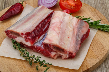 Raw beef ribs
