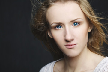 Naklejka premium Beauty woman face close up portrait