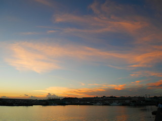 夕焼けの那珂湊港