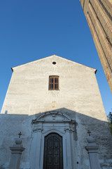 Vicoli e chiesa di san vito al tagliamento