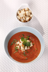  soup, cream of tomato 
