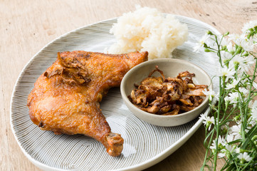 Fried chicken and sticky rice.