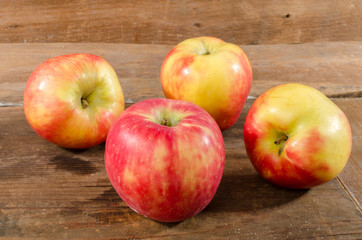 Tasty apples