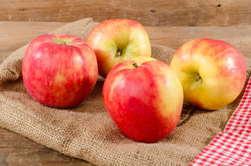 Tasty apples
