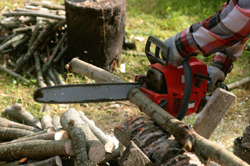 chop wood Chainsaw