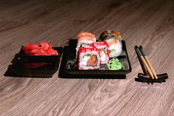 sushi set chopsticks sauce