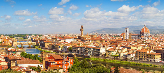 Florence panorama Ponte Vecchio, Palazzo Vecchio, Cathedral Santa Maria Del Fiore from Piazzale Michelangelo (Tuscany, Italy) - 88491573