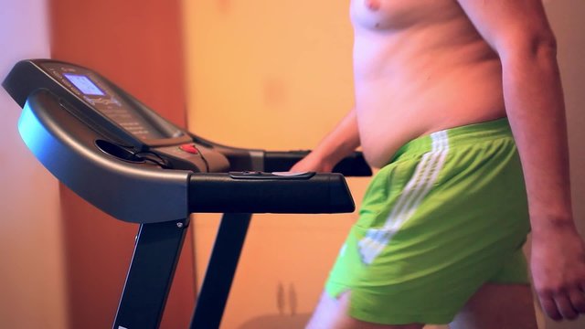 overweight man on the treadmill 