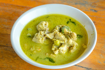 Green Chicken Curry