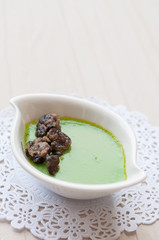 Green tea Panna Cotta with berries