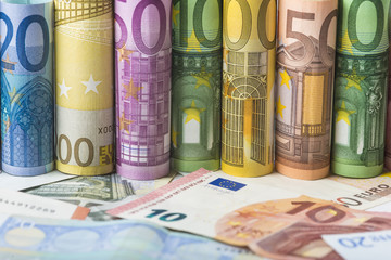 Fondo y textura de negocios y finanzas con billetes  de euro - obrazy, fototapety, plakaty