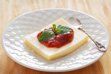 Brazilian dessert Romeo and Juliet, goiabada jam, cheese