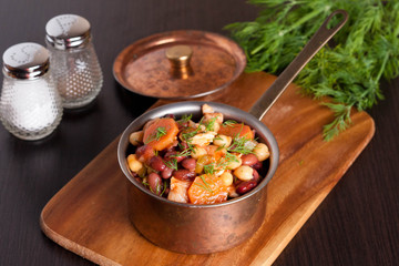 Mexican dish chili con carne, close-up