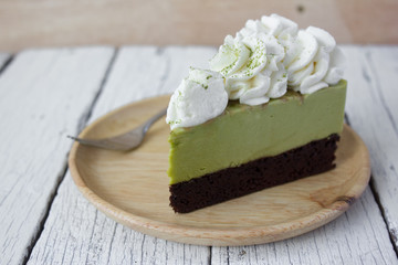 Green tea cake.