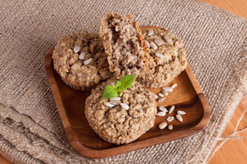 walnut muffins