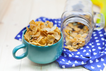 Cornflakes Caramel. Selective focus, shallow DOF 