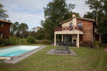 house with swimming pool