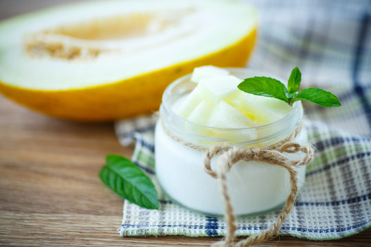 Melonendessert Bilder – Durchsuchen 151,370 Archivfotos, Vektorgrafiken ...