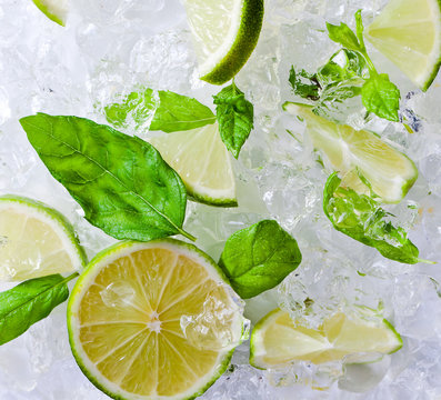 lime and peppermint with ice