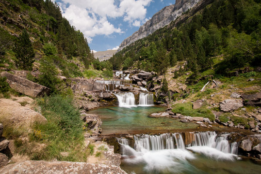 Cascada Gradas de Soaso Waterfalls