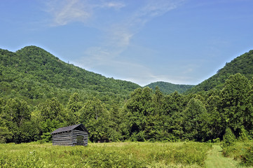 Mountains Barn and Pasture