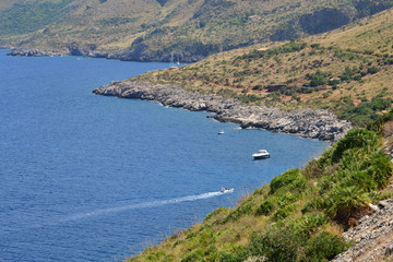 Fototapeta na wymiar sicilia, vista panoramica dalla riserva Naturale dello Zingaro