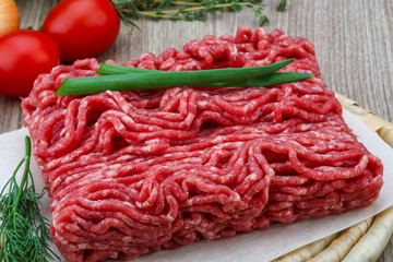 Raw minced meat