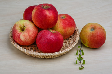 Few apples
