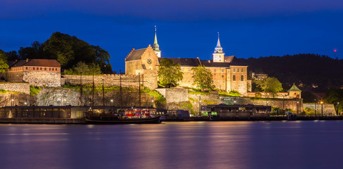 Akershus Fortress at Night - obrazy, fototapety, plakaty