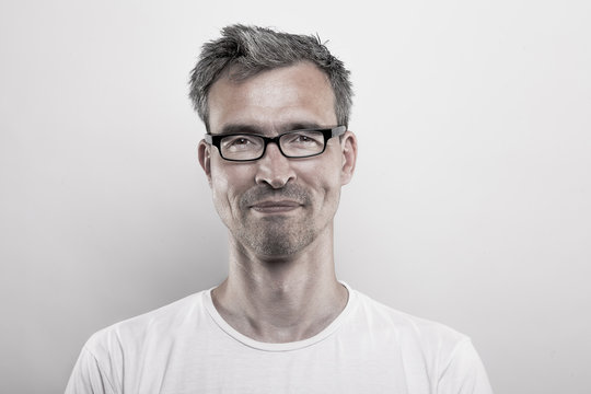 Sympathischer Mittvierziger
