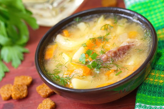 Soup with meat and vegetables