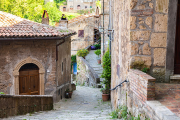 The streets of the old Italian city of Sorano