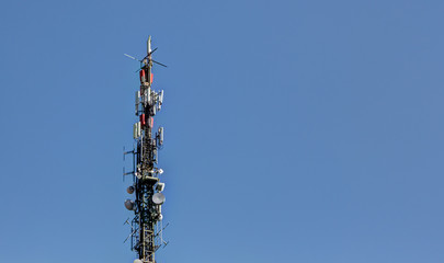 Telecommunications antenna