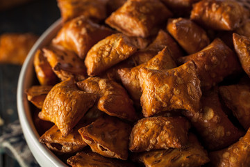 Organic Salty Peanut Butter Pretzel