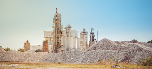 Cement plant