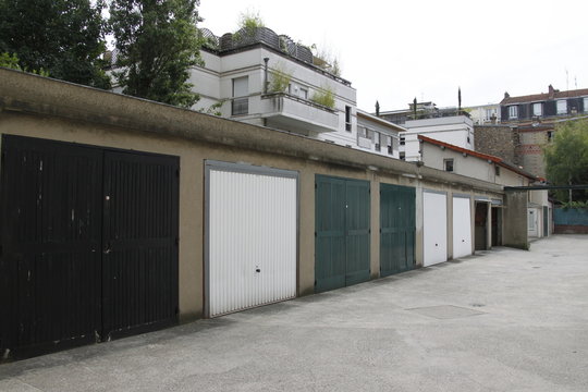 Garages de voitures &agrave; Paris