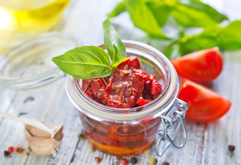 dry tomato