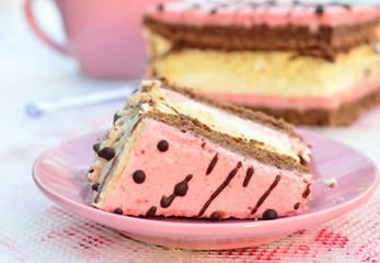 Cake with strawberry souffle