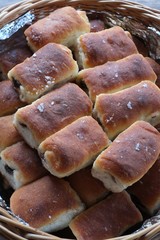 Plum jam buns 1
