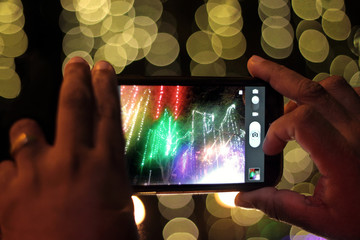 Smart phone photography, taking night lights with mobile phone camera