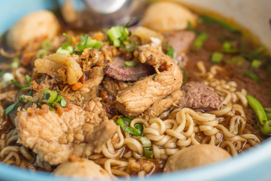 Thai Noodle Soup with Meat