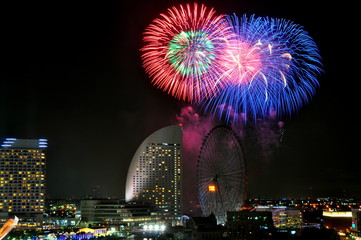 横浜の花火