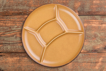 Round ceramic plate