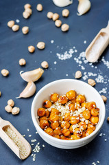 roasted garlic sesame chickpeas