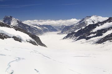 Fototapeta na wymiar Aletsch Glacier, the largest glacier of the alps and UNESCO World Heritage photographed from the Jungfraujoch, Bernese Oberland, Switzerland